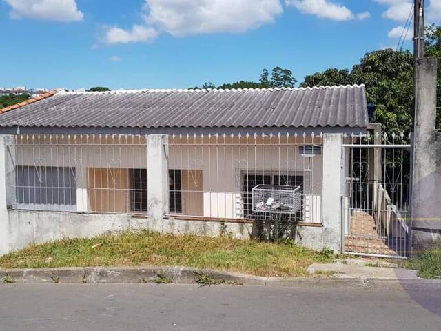 #930 - Casa para Venda em Porto Alegre - RS - 1