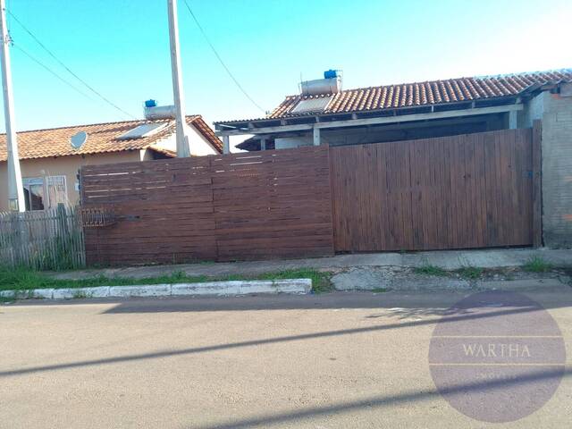#1070 - Casa para Venda em Gravataí - RS